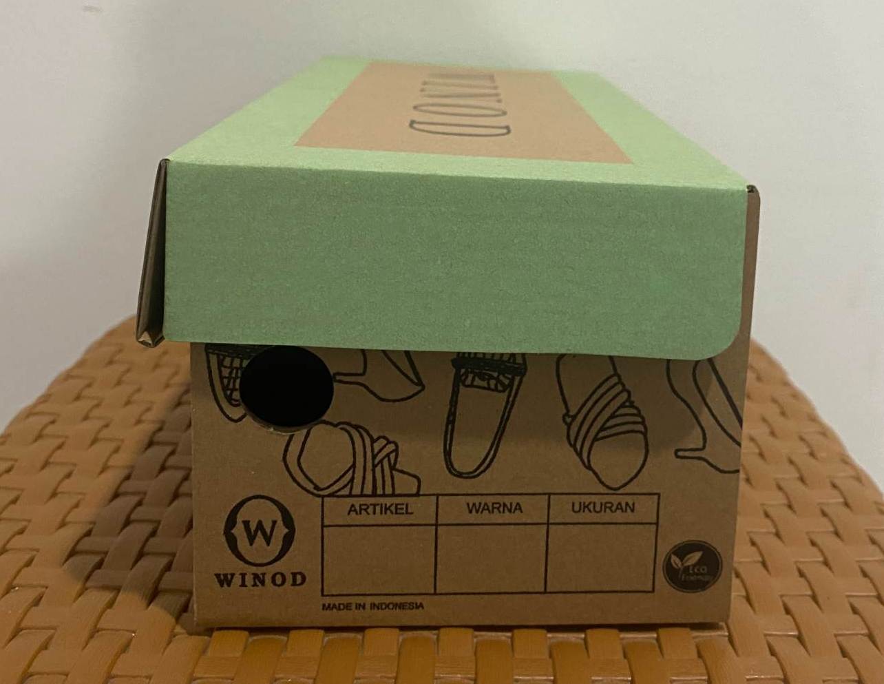 Box Custom Salatiga