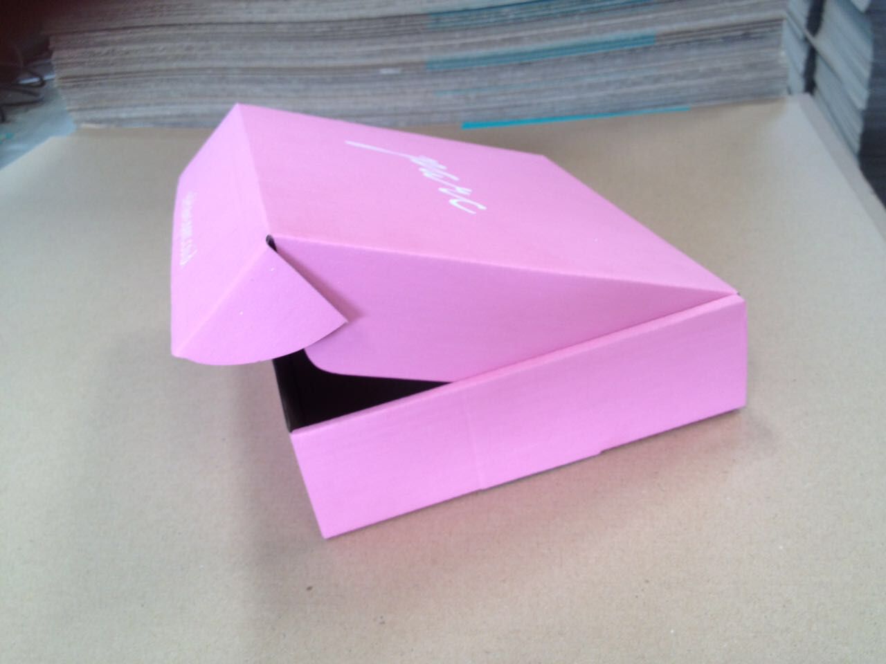 Box Custom Lebak